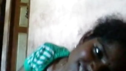 उनकी सेक्सी फिल्म भेजो सेक्सी फीस वसूल रहे हैं