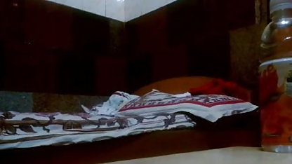 एक बहुत ही कामुक हिंदी में सेक्सी बीएफ मूवी सहज