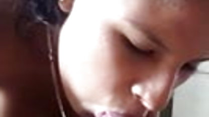 दुकान में कमबख्त मालिकों की बेटी के लिए हिंदी फिल्म सेक्सी