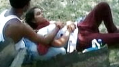 मेरी लड़की अपनी मुंडा चूत दिखा रही है सेक्स फिल्म भेजें