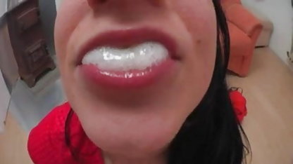 दुनिया को उसके प्रतिबंधित शरीर सेक्सी फिल्म हिंदी में सेक्सी को दिखाते हुए