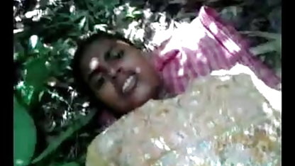 कभी-कभी मैं मूवी सेक्सी बीएफ केवल आपके स्तन को चोदना पसंद करता हूँ