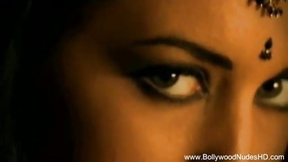 रसोई सेक्सी मूवी फिल्म हिंदी में का आनंद