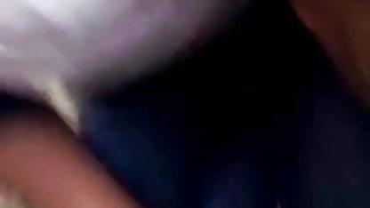 लड़ाकू अपने प्रतिद्वंद्वी के जीवन को बचाता सेक्सी चाहिए हिंदी फिल्म है