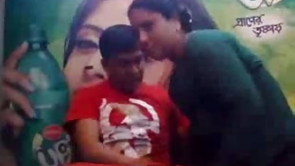 अप्रैल करीब आ सेक्सी वीडियो हिंदी मूवी में रहा है