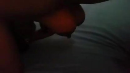 एक परिपक्व, एक छोटी सी कुतिया हिंदी में सेक्सी बीएफ फिल्म एक अश्लील कास्टिंग के लिए जा रही है