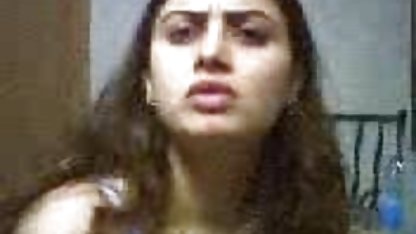 एलेक्सिस फॉक्स काले सुरक्षा के लिए पैर खोलते बफ फिल्म सेक्सी हैं