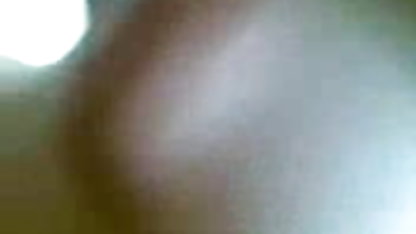 अपने मुर्गा के अनुसार सेक्सी मूवी दिखाओ हिंदी में एक महिला