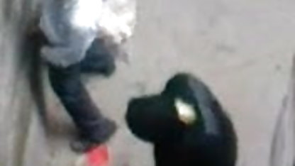 गंदे कपड़ों पूरी सेक्सी फिल्म के प्रचार में आश्चर्य