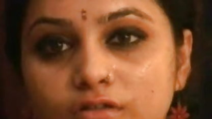 क्या कोई मुझे चोदने की पेशकश करता हिंदी मूवी फुल सेक्स है?