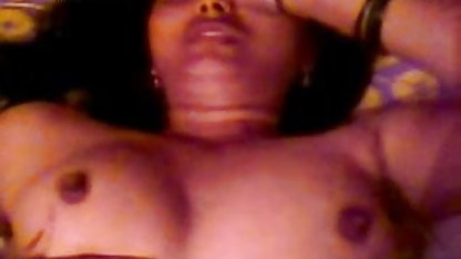 स्तन केवल एक चीज नहीं सेक्सी पिक्चर हिंदी में इंग्लिश पिक्चर है जिसमें वसा है