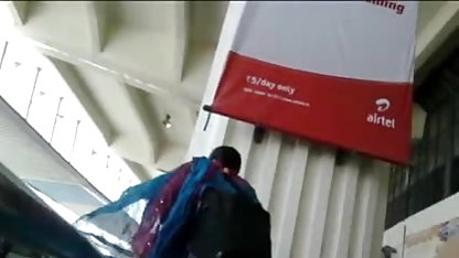 यह कैसे हवाई जहाज के पायलट होने के कारण गर्म होता सेक्सी फिल्म दिखाओ हिंदी में है ...