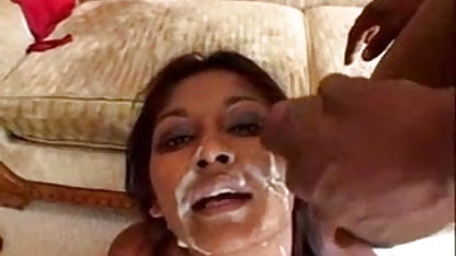 बैल सेक्सी फिल्म हिंदी वीडियो में और चूची