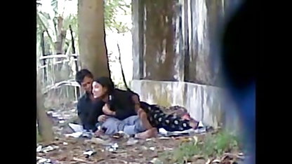 नए सेक्सी फिल्म हिंदी में वीडियो में मोजे के साथ कुत्ता