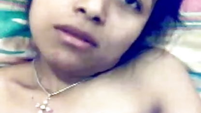 आपदा की कलाबाजी मद्रासी में सेक्सी फिल्म