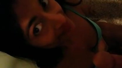 वह 80 साल की है लेकिन यह बूढ़ी लड़की सेक्स फिल्म का उसे खत्म नहीं करती है