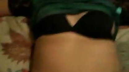 स्वादिष्ट, मेरी चूत बहुत गीली हो हिंदी भोजपुरी फिल्म सेक्सी गई