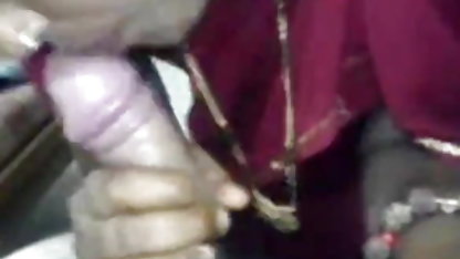 माँ अपने हिंदी कॉमेडी सेक्सी मूवी आप को काले लड़के से प्यार करती है