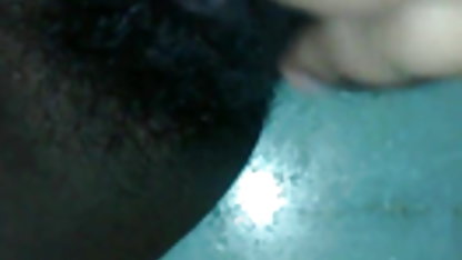 अपने बेडरूम से सेक्सी तस्वीरें सेक्सी वीडियो हिंदी मूवी