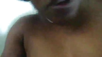 मेरी हिंदी सेक्सी पिक्चर मूवी प्रेमिका को मेरे कपड़े पहनना पसंद है