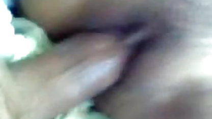 गुलेल सेक्सी मद्रासी फिल्म में लात