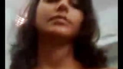 बेटा जाग गया, मैं तुम्हारे साथ हिंदी मूवी पिक्चर सेक्सी चुदना चाहती हूँ!