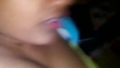 उन्होंने उसे इतना सेक्सी फिल्म हिंदी में चाहिए मारा कि वह बैंगनी हो गया