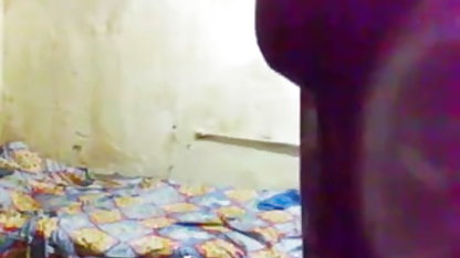 छात्र ने उन्हें पीछे से करने मद्रासी पिक्चर सेक्सी दिया