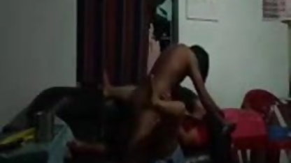 मेरी भतीजी मुझे चोदने हिंदी फिल्म सेक्सी हिंदी के लिए मेरे बिस्तर में घुस गई