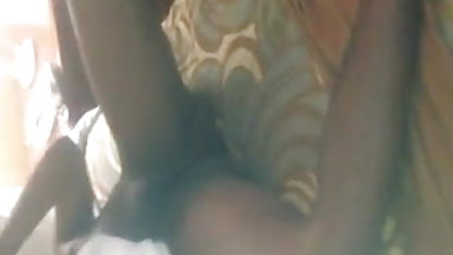 अपने दादा के साथ प्यार सेक्सी फिल्म सेक्सी फिल्म हिंदी में युवा लड़की