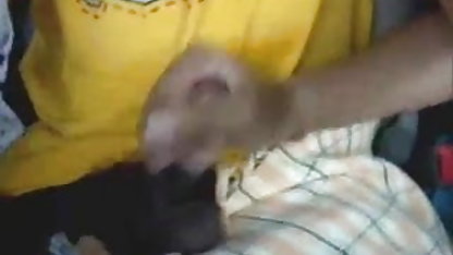 वह बिस्तर पर लंड लेना पसंद करता सेक्सी सेक्सी हिंदी फिल्म वीडियो है