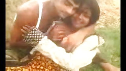 मेरे पड़ोसी उसे गधे में कोड़ा मारने के लिए प्यार सेक्सी फिल्म भेजिए हिंदी करता है