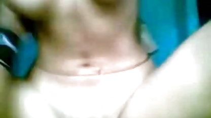 पिकनिक फिल्म सेक्सी वीडियो में के लिए बहुत सेक्सी कपड़े पहने