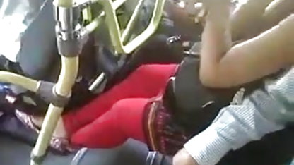 बहुत सारी सामग्री के साथ एक शव हिंदी फिल्म फुल सेक्सी