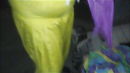 स्केटर सेक्सी फिल्मी गधे द्वारा चलाए गए