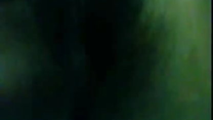 होटल हिंदी मूवी फुल सेक्स के बिस्तर में उसके स्तन दिखावा