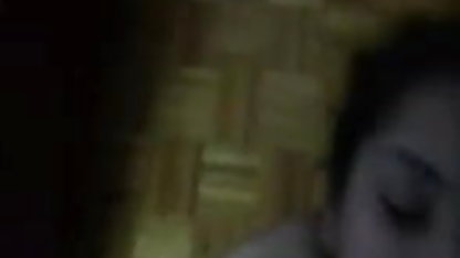 परिपक्व ने उसकी चूत को प्यार सेक्सी मूवी हिंदी से शेव किया