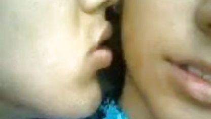 जॉनी सेक्सी फिल्म सेक्सी फिल्म वीडियो में कैसल राहेल Raxxx के अच्छे स्तन प्राप्त है