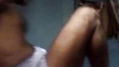 अफ्रीकी वेश्या का शुल्क उसके अंतिम प्रतिशत तक है हिन्दी फिल्म सेकसी