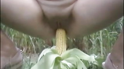 उसने अभी कुछ सेक्सी फिल्म हिंदी में वीडियो फिल्म नीला पहना है