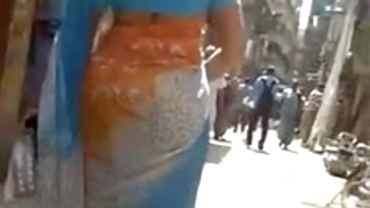 एक सेक्सी फिल्म भेजो वीडियो में शौचालय में कमबख्त अजनबी