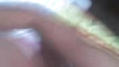 जुड़वां बहनों का गंदा सेक्स सेक्सी फिल्म इन हिंदी होता है