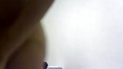 बहुत बातूनी जोड़ी जब वह सेक्सी मूवी दिखाइए हिंदी में बकवास करता है